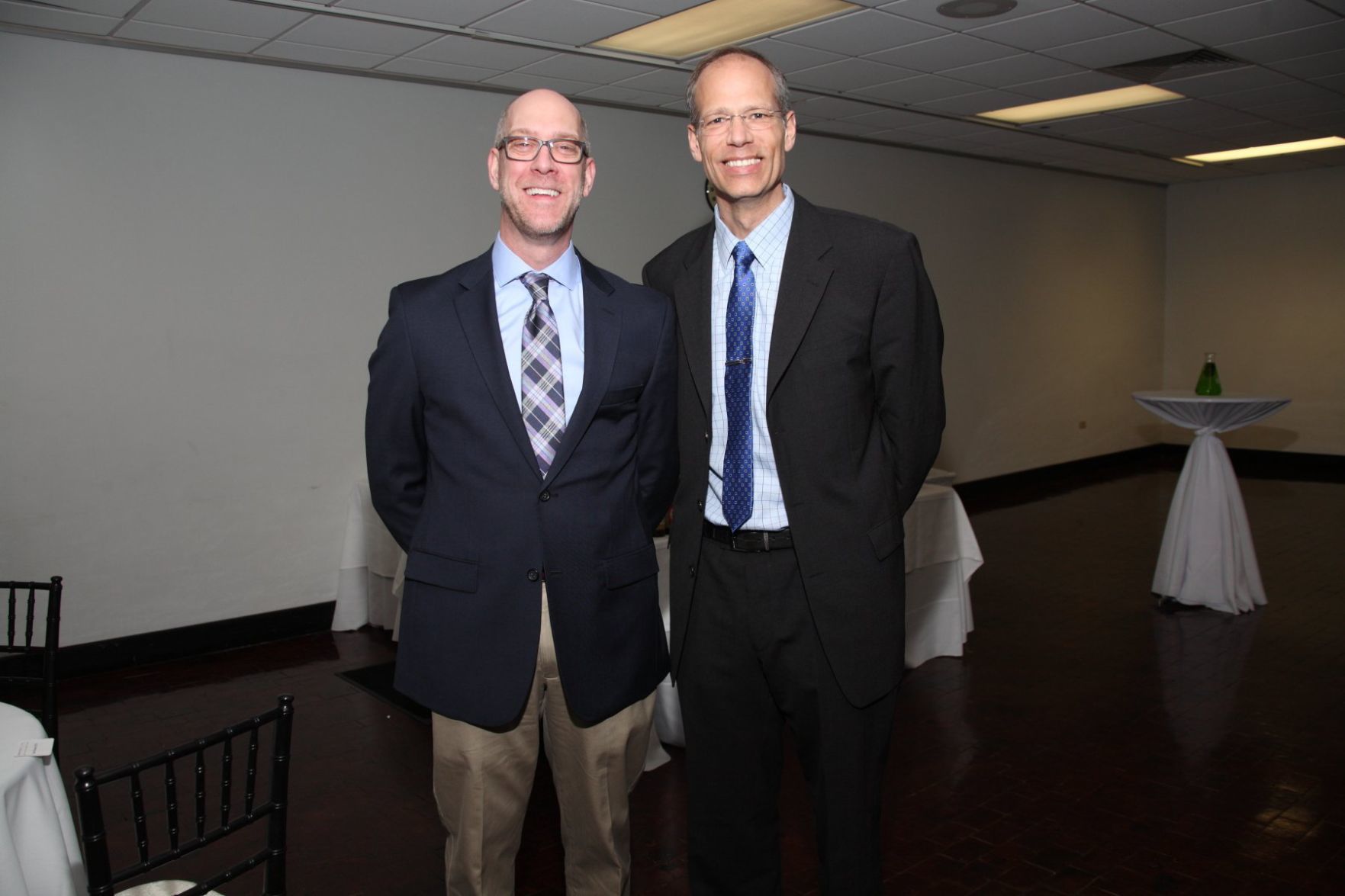 John Finnessy, Martin Ruebelt
